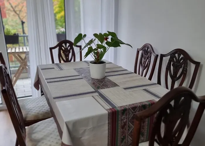 Beautiful Apartment Zehlendorf